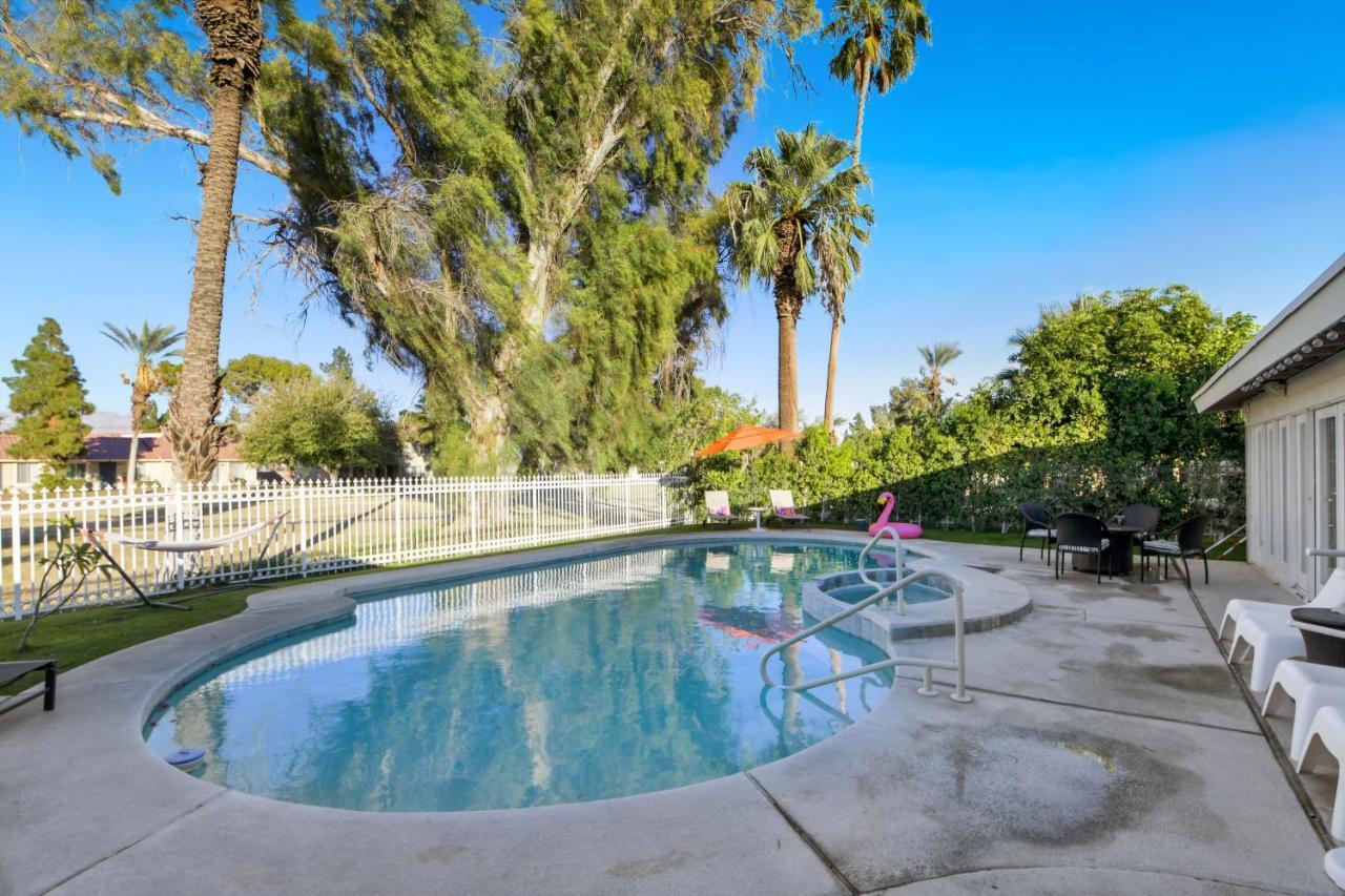 Desert Pool House: Sun, Swim, Sip & Stay Indio Exterior foto
