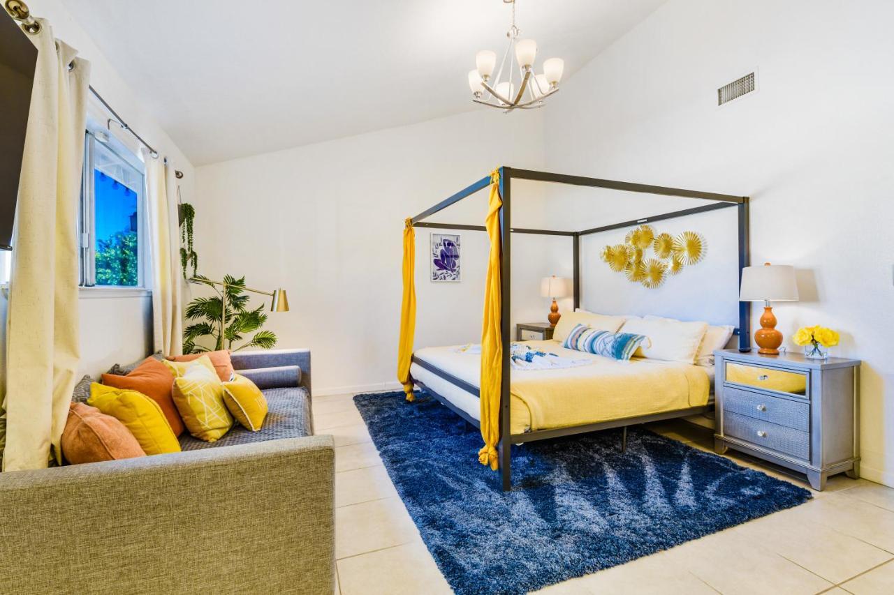 Desert Pool House: Sun, Swim, Sip & Stay Indio Exterior foto